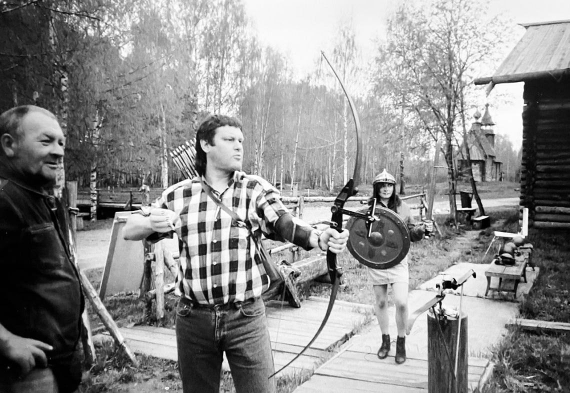 Любовь к утекающему призраку. Чёрный Лукич. Путевые заметки.